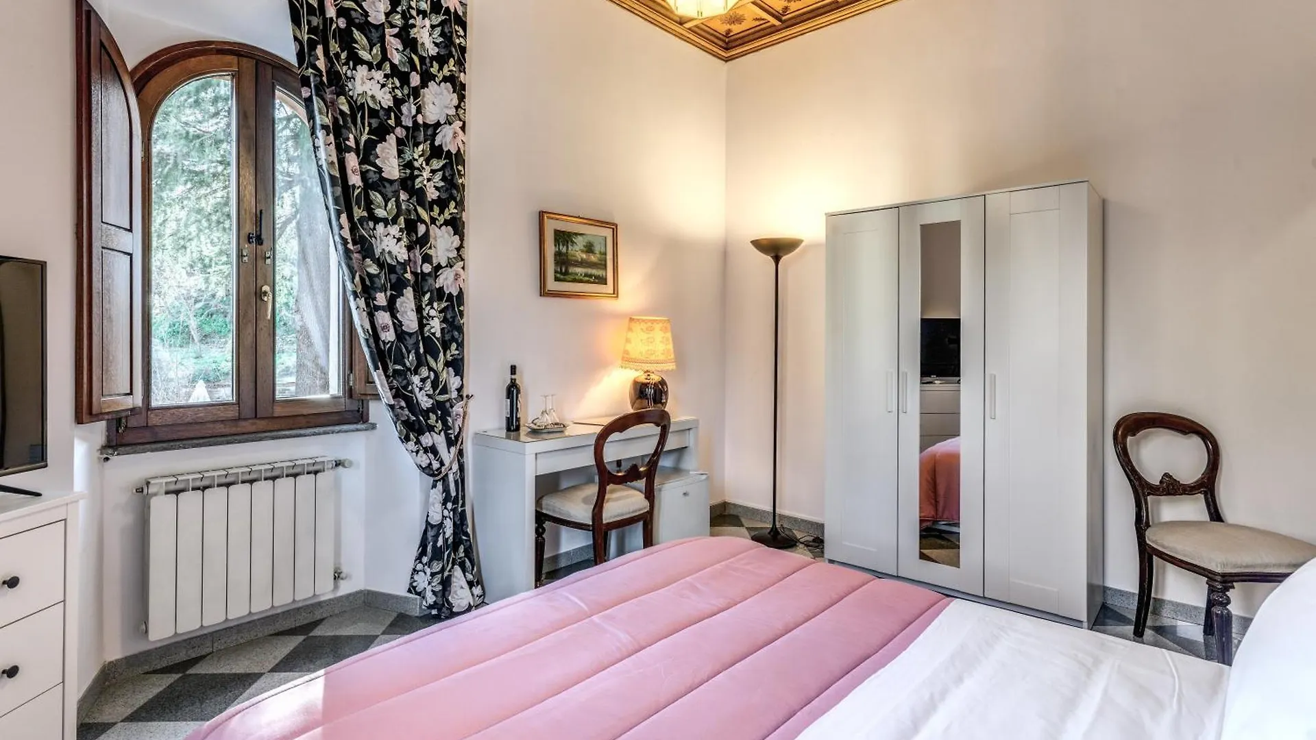 Villa Alberici Rome 0*,
